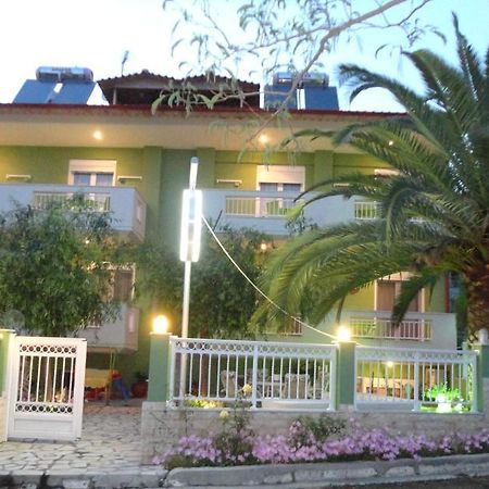 Phoenix Studios Sárti Exterior foto